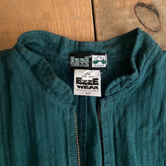 Vintage EZZE wear vest - Picture 2 of 3